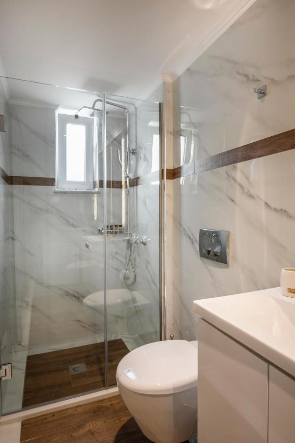 Apart Otel Sun Ray Luxury Agia Marina