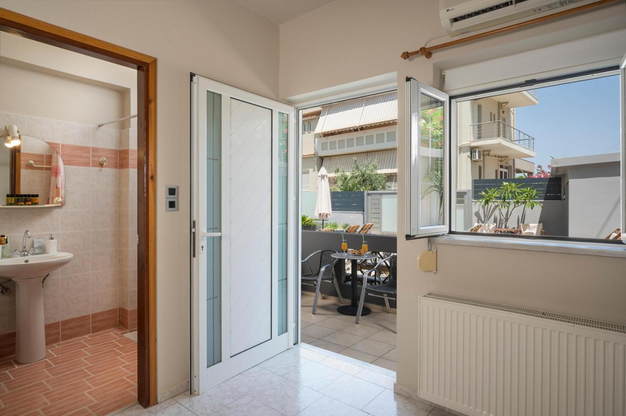 Sun Ray Luxury 2* Agia Marina