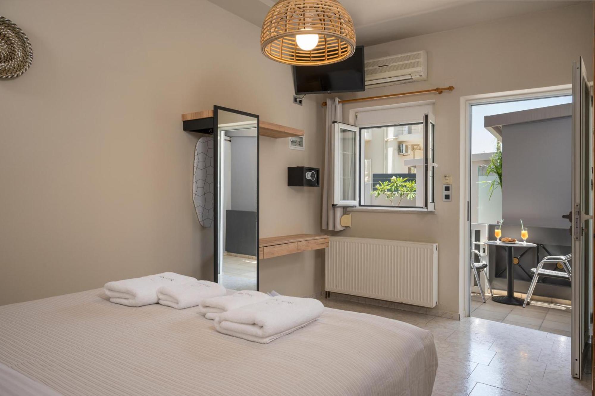 Sun Ray Luxury Agia Marina